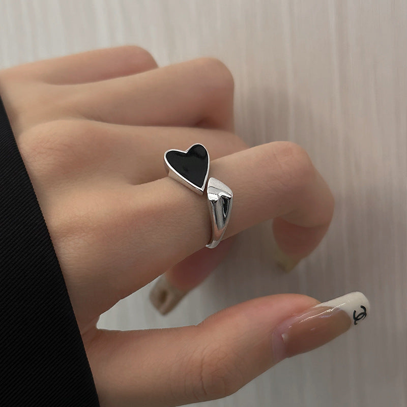 Black heart asymmetric ring