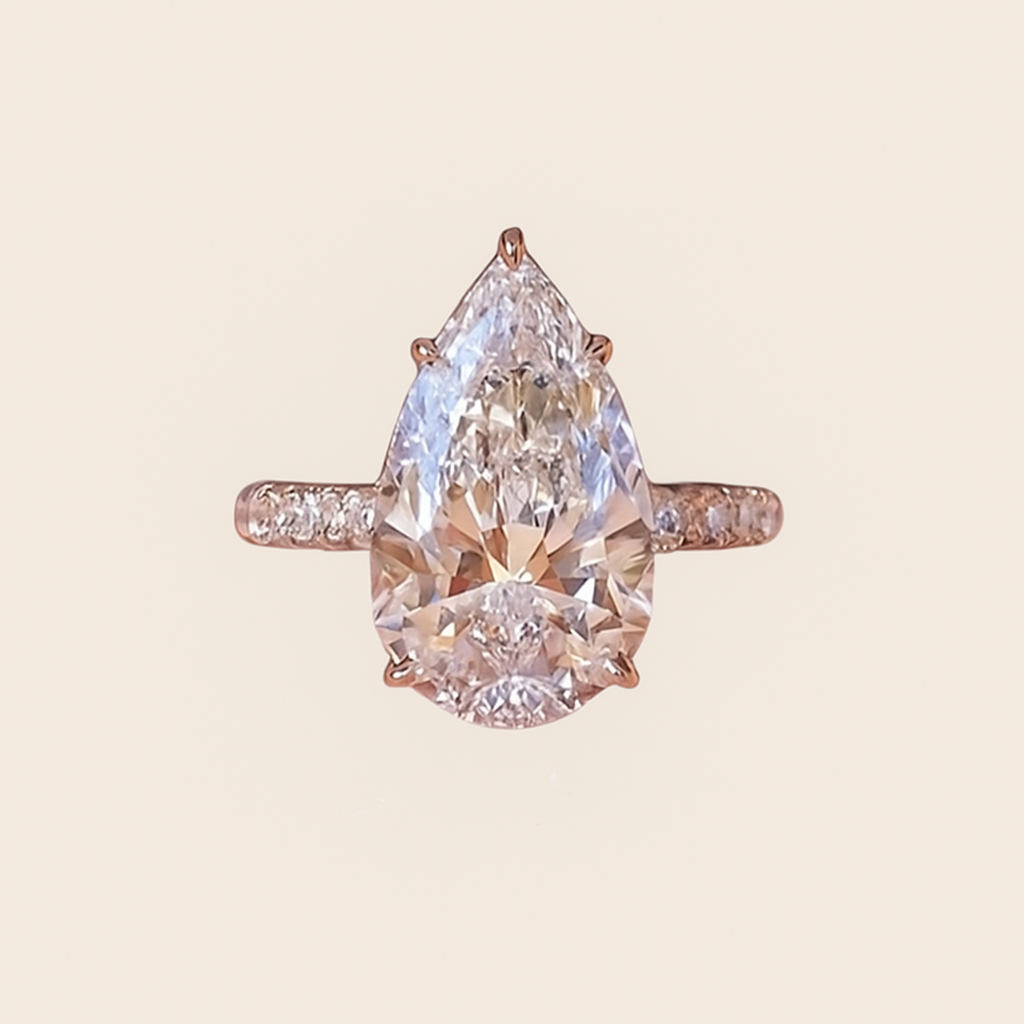 Luxury Teardrop CZ Ring – Elegant Design for Sophisticated Women