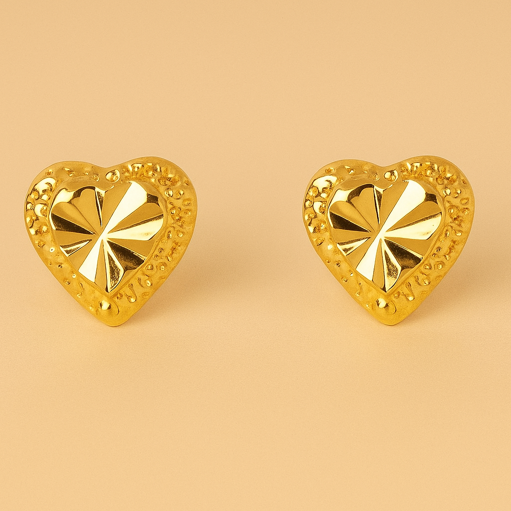 Elegant 18K Gold Heart-Shaped Stud Earrings