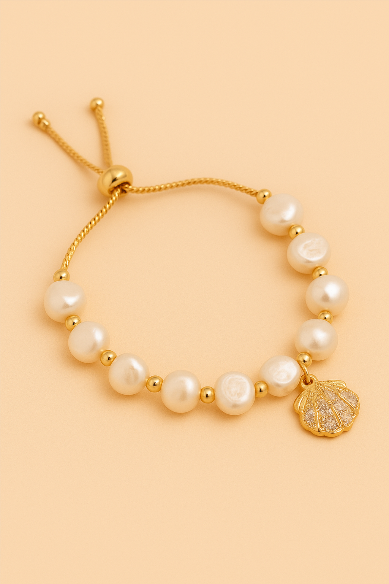 Isla | Baroque Pearl & Shell Bracelet