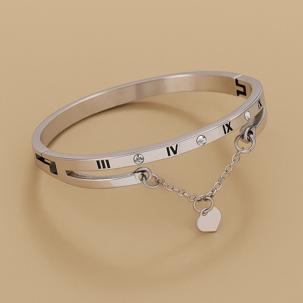 Elegant Roman Digital Love Charm Bracelet for Women