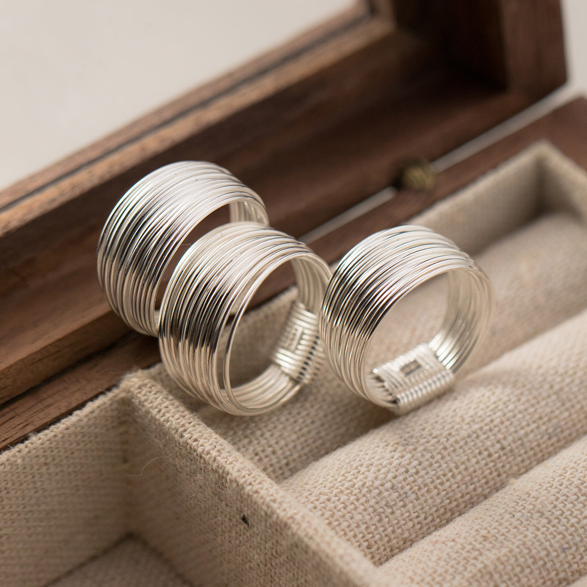 Multilayered line sterling silver ring