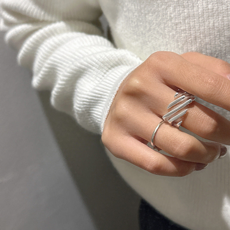 Layered twill ring