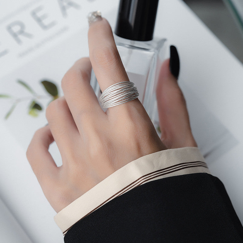 Adjustable multi-layer wire ring