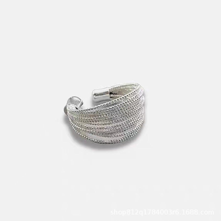 Adjustable multi-layer wire ring