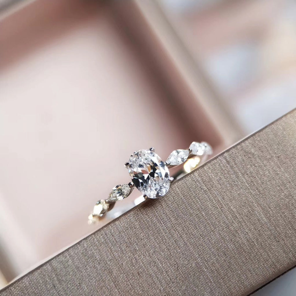 Oval-cut 1 carat lab-grown diamond ring