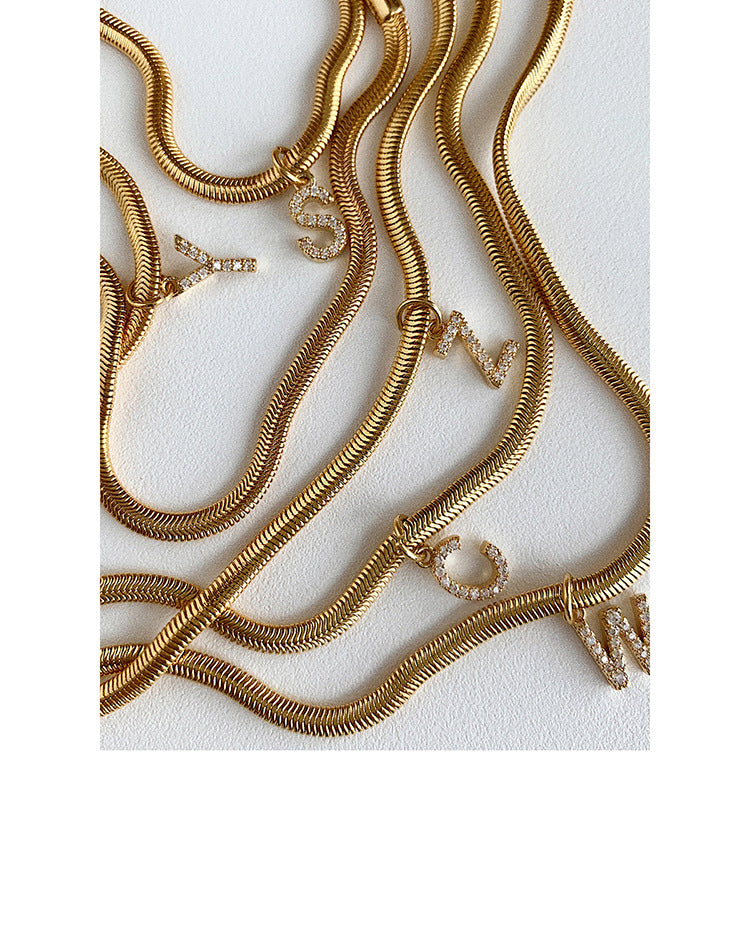 Necklace with French-style letters