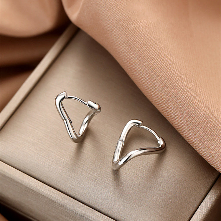 Simple geometric earrings