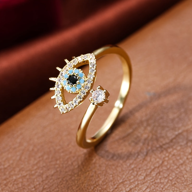 Mystic Eye Ring with Blue Gem – Celestial Design for Symbolic Elegance