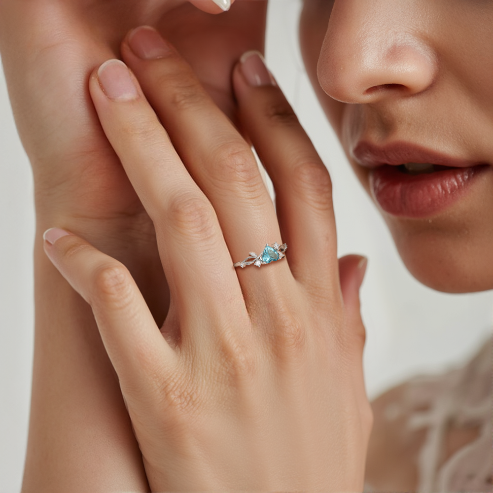 Heart-shaped gemstone ring in sterling silver