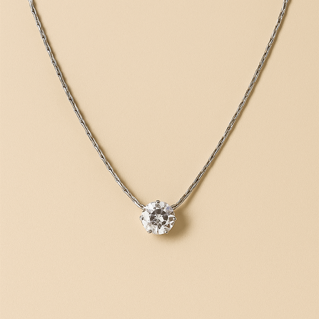 Elegant European-Style Pendant Necklace – Golden Finish with Sparkling Rhinestones