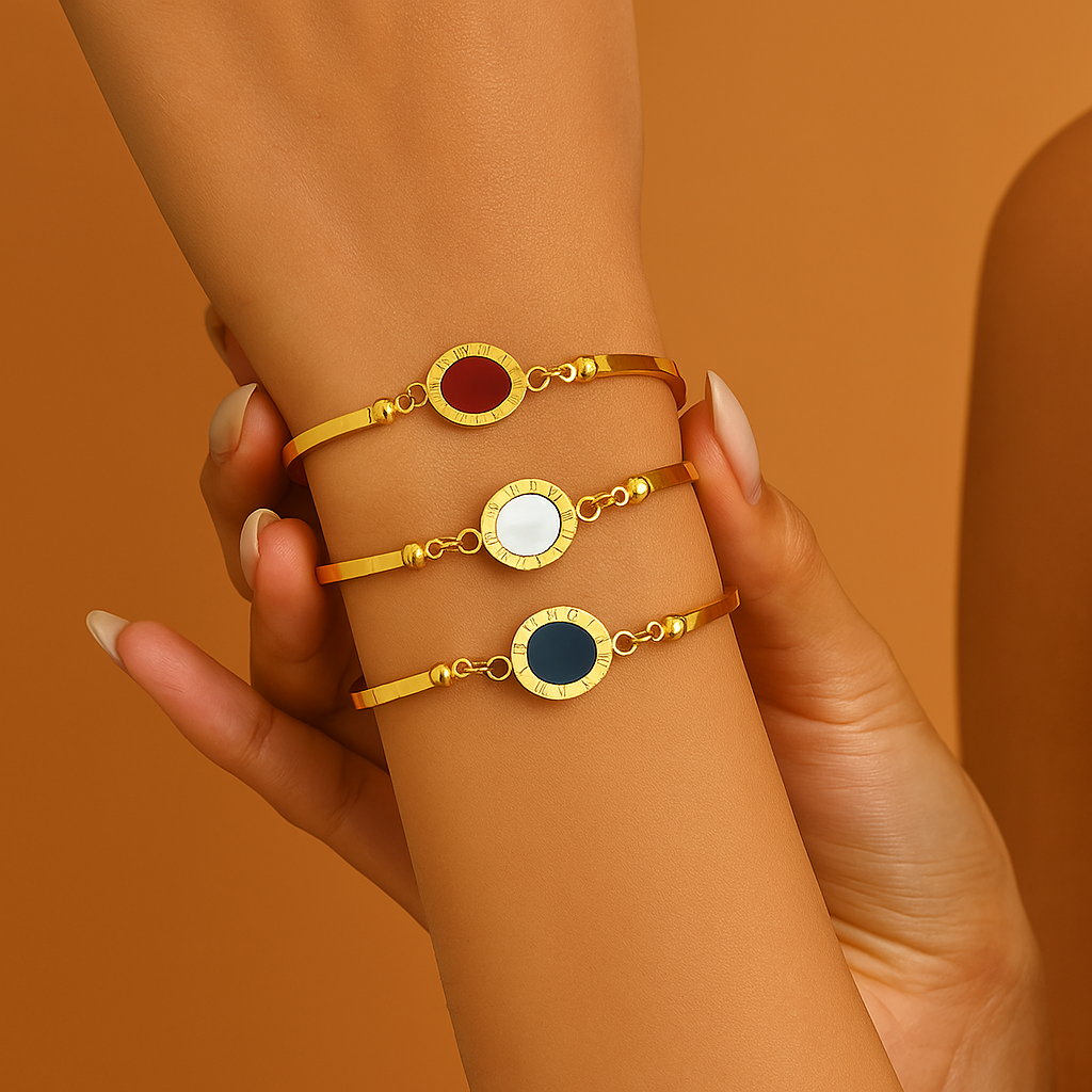 Timeless Gold Bracelet with Black Shell – For Women