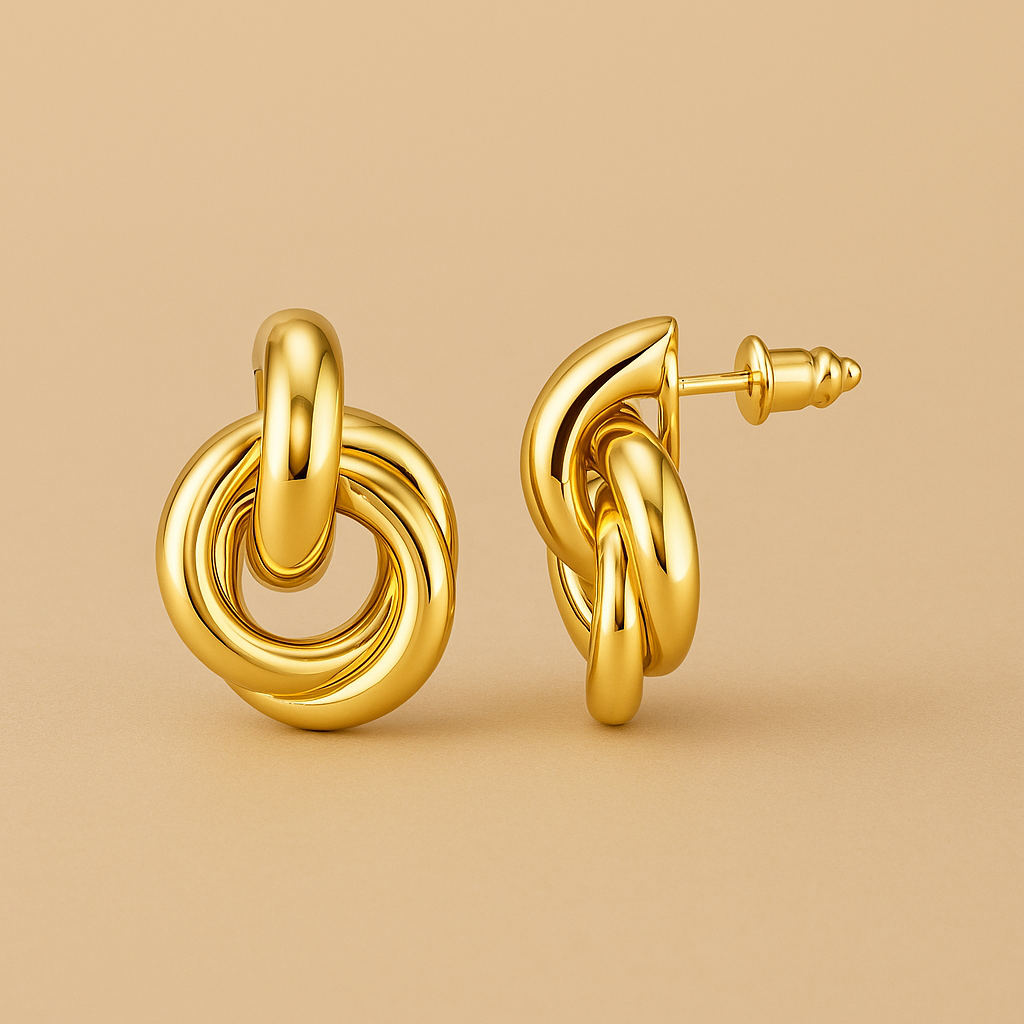 Interlocking Hoop Earrings in 14k Gold