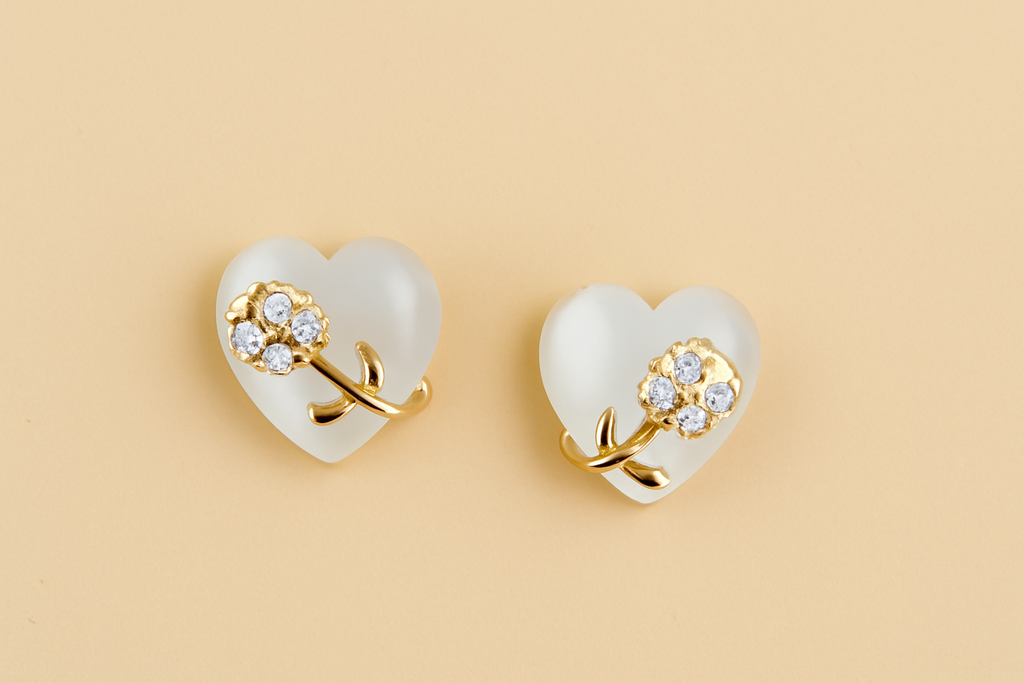 Sparkling zirconia earrings in French vintage style
