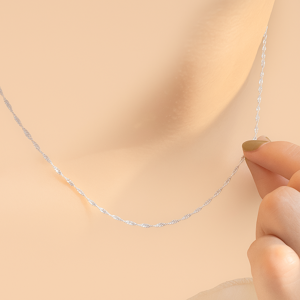 Mila | Minimalist Swaying Necklace
