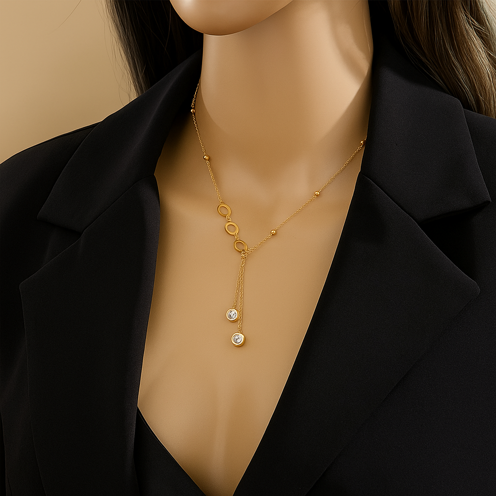 Luxurious Gold Circle Pendant - Trendy Retro Necklace for Women