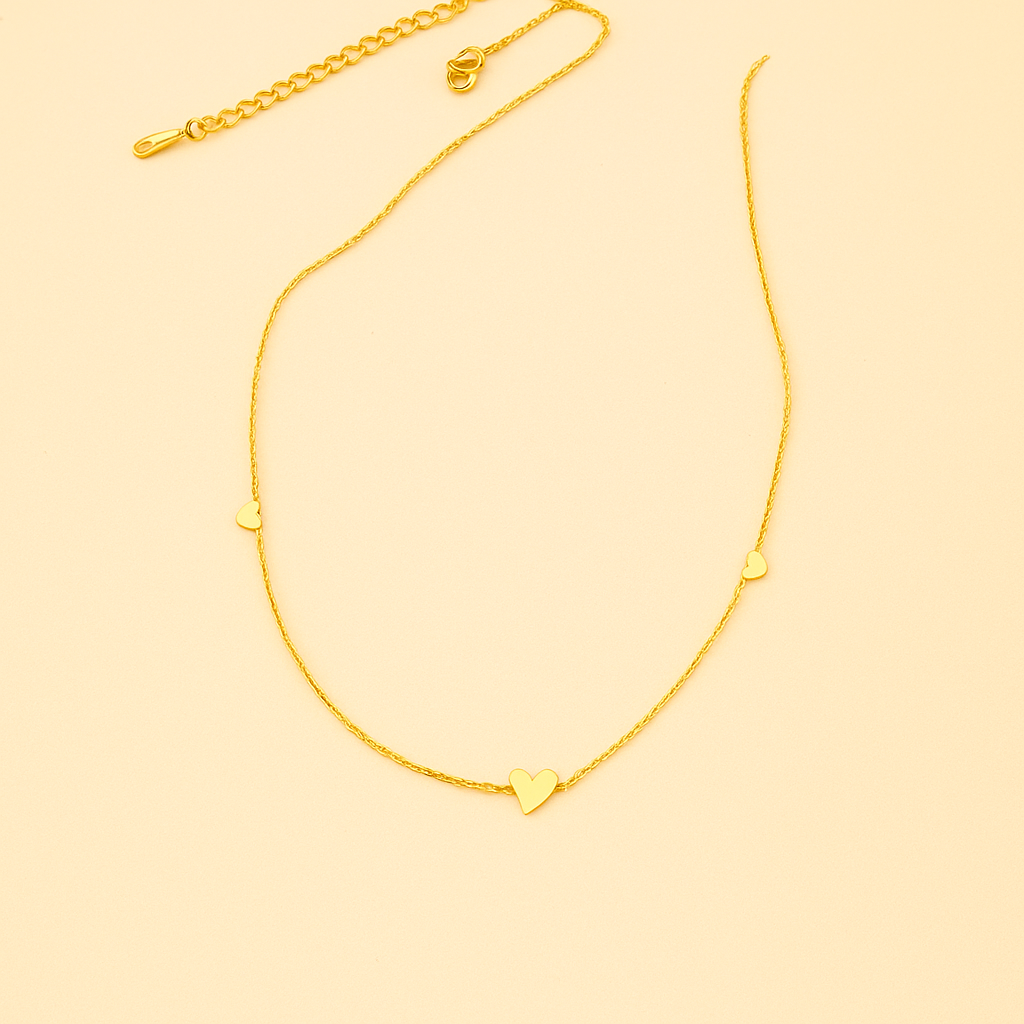 Soul Knot Heart Necklace – Boho Chic Design in Radiant Golden Shine