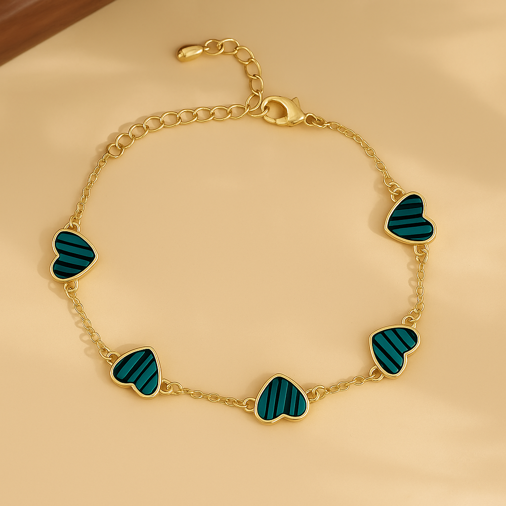 Stylish Ivy Heart Charm Bracelet for Women
