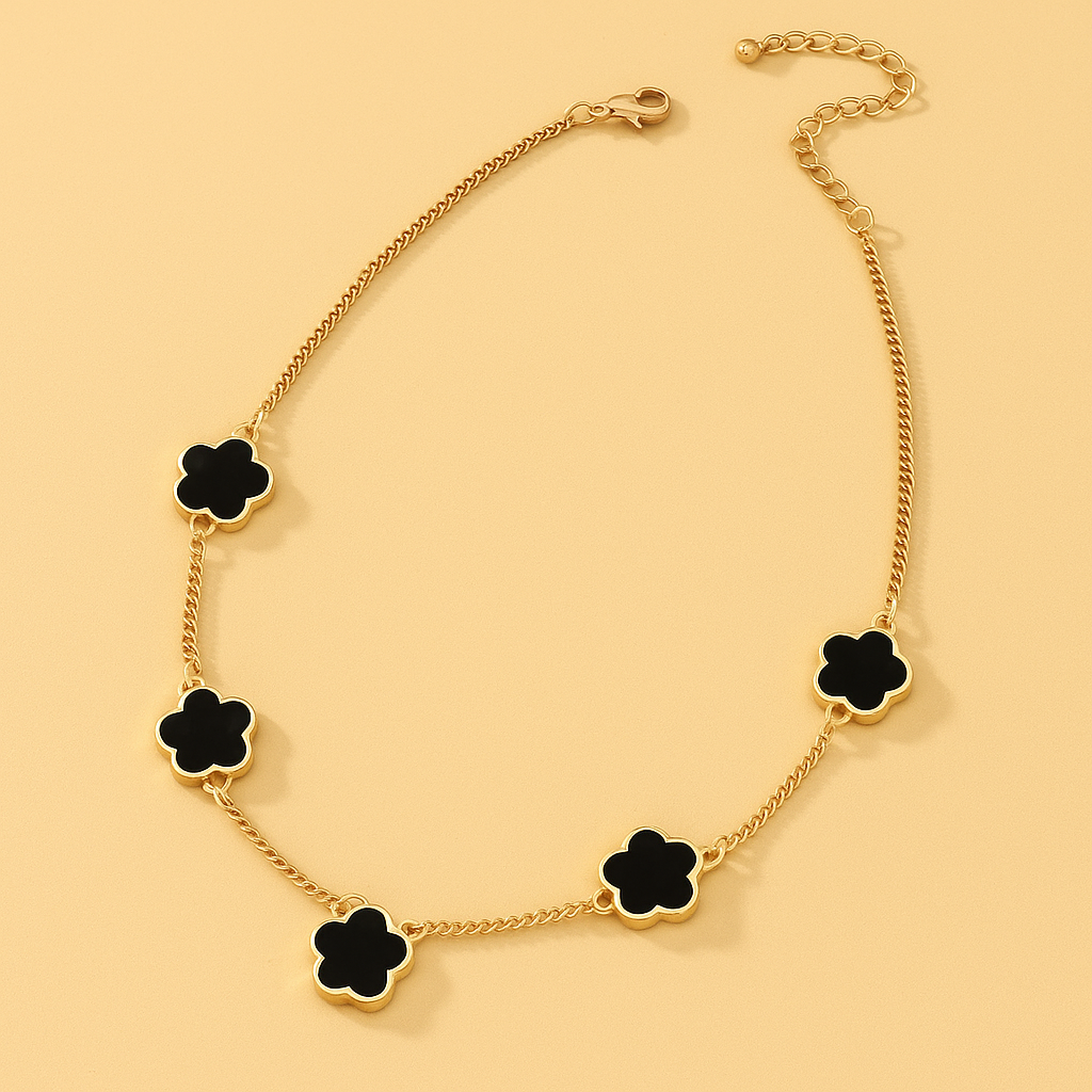 Elegant Flower Pendant Necklace – Delicate Floral Design for Women