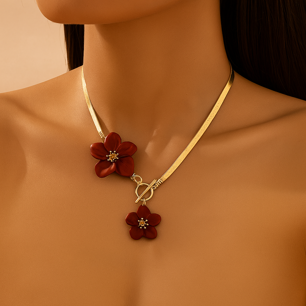 Gold-Tone Necklace with Double White Floral Pendants – Delicate & Feminine