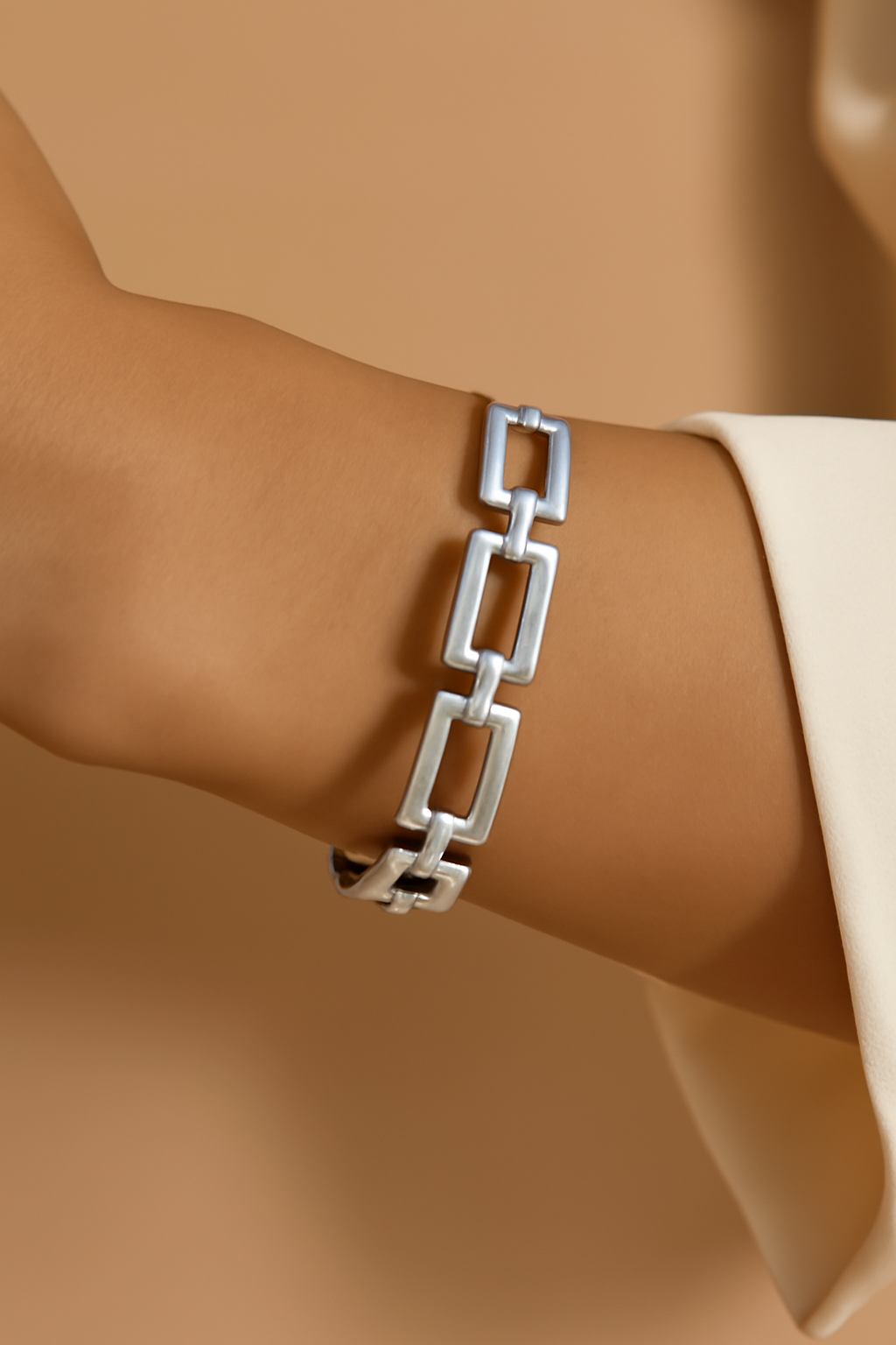 Hollow Gold Bracelet and Versatile Square Bangle