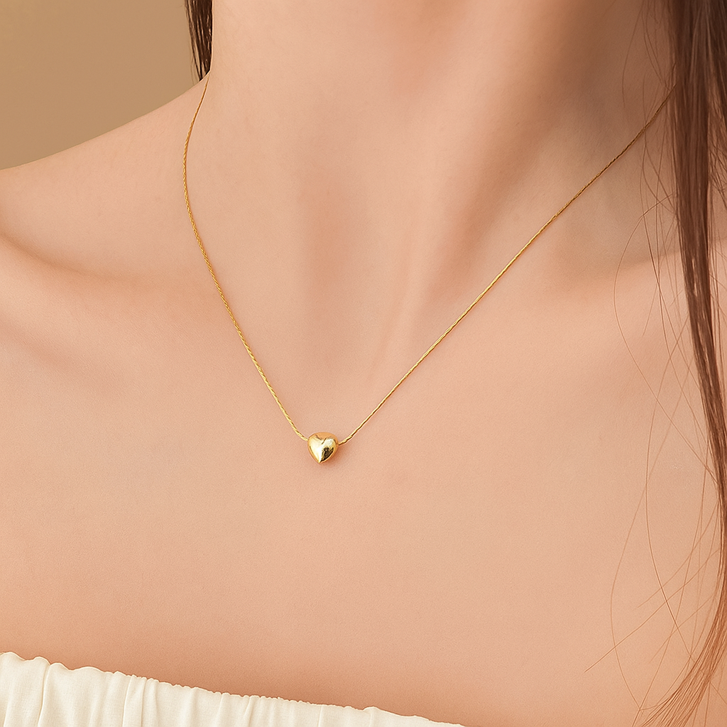 Elegant Heart Pendant Necklace | 18K Gold Plated