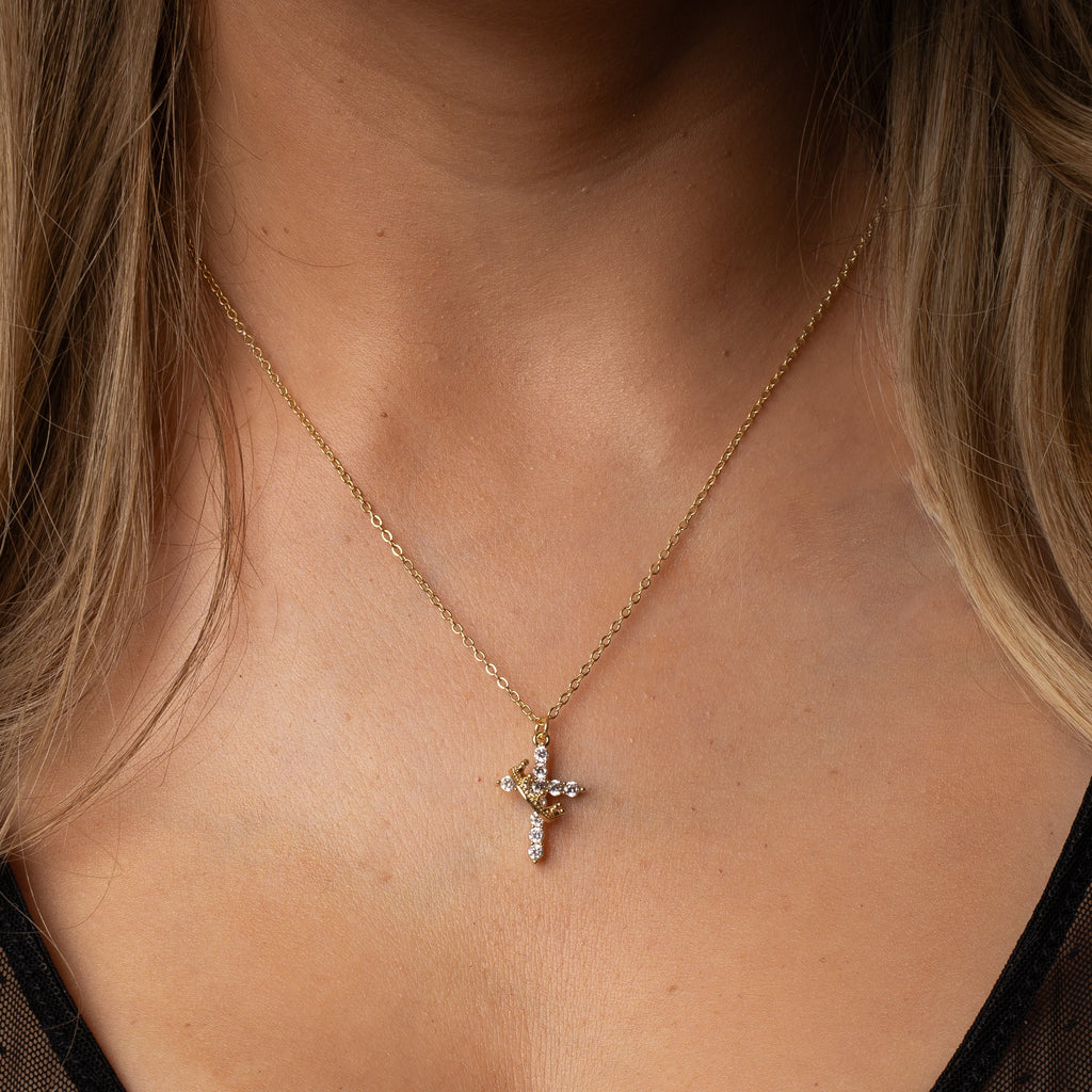 Cross Crown Faith Necklace