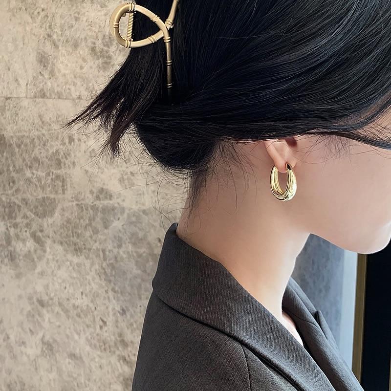 Valentina gold hoop earrings