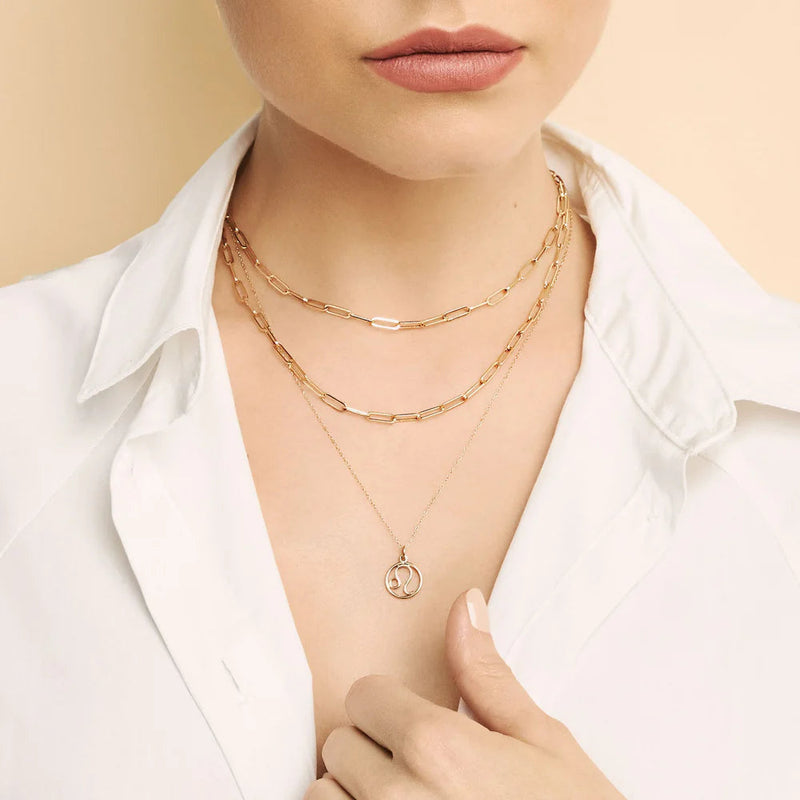 Celestial Zodiac Pendant in 18k Gold