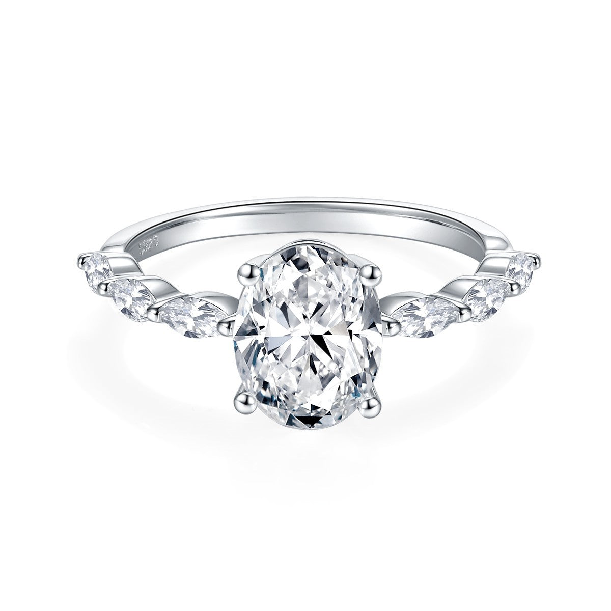 Oval-cut 1 carat lab-grown diamond ring