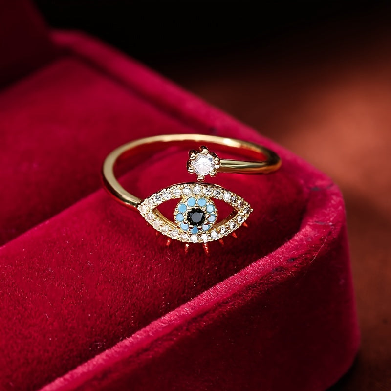 Mystic Eye Ring with Blue Gem – Celestial Design for Symbolic Elegance
