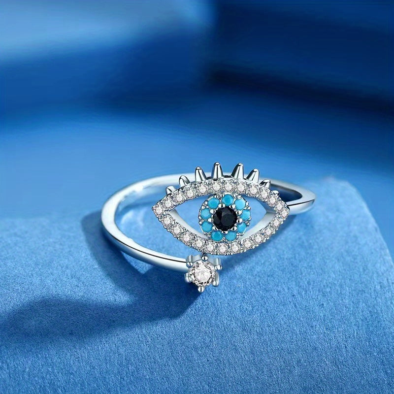 Mystic Eye Ring with Blue Gem – Celestial Design for Symbolic Elegance