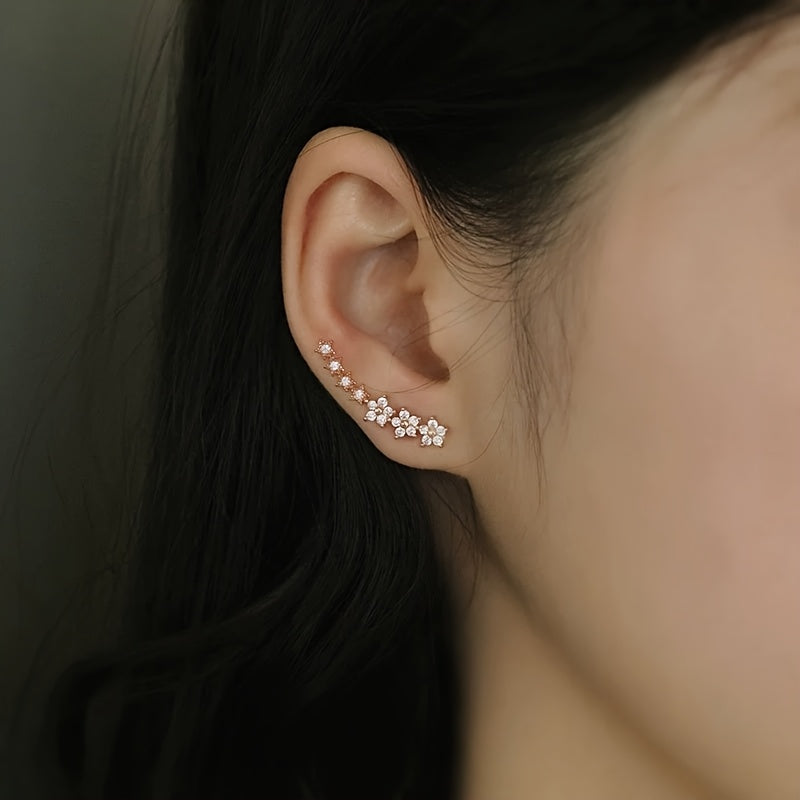 Elegant Floral Stud Earrings – Sparkling Rhinestone Accents