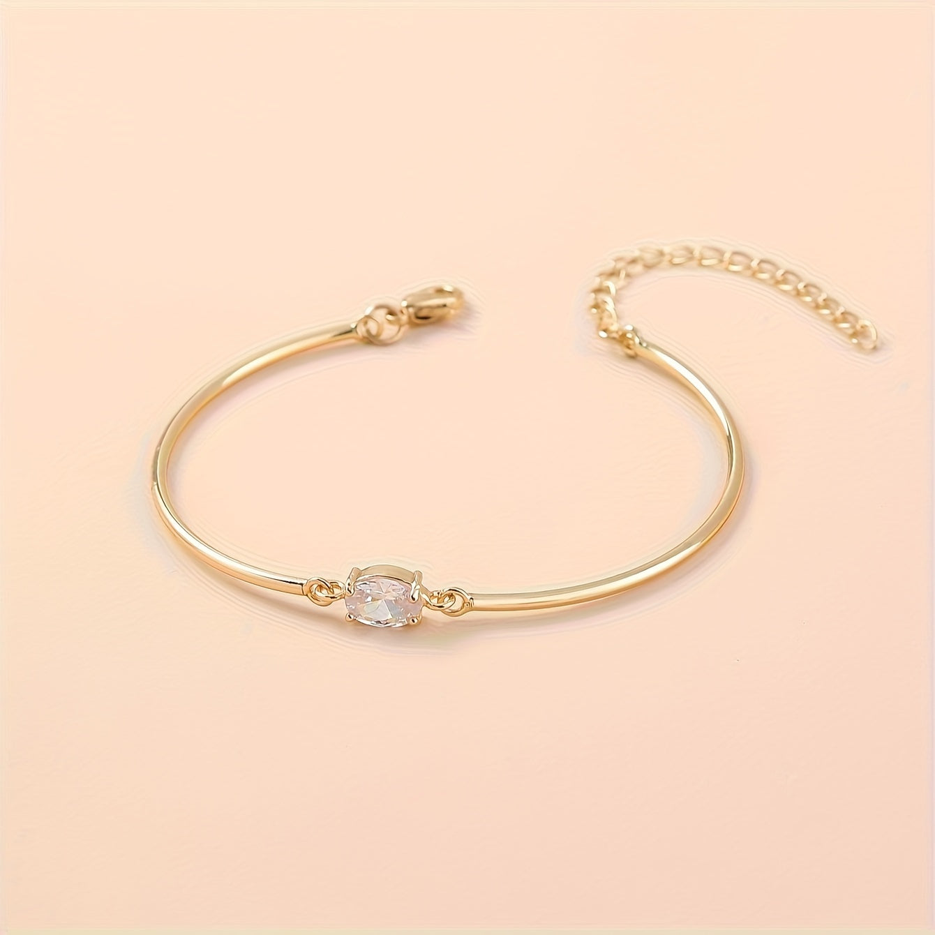 Elegant Women’s Bracelet – Oval-Cut Cubic Zirconia Accents
