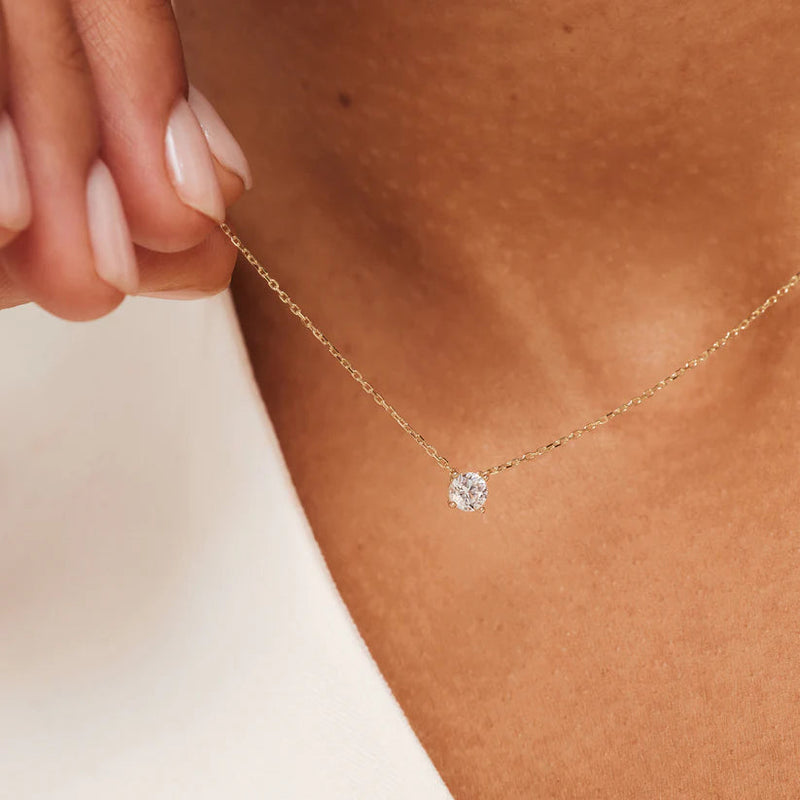 Cléa Moissanite Pendant Necklace | 14k Gold Finish