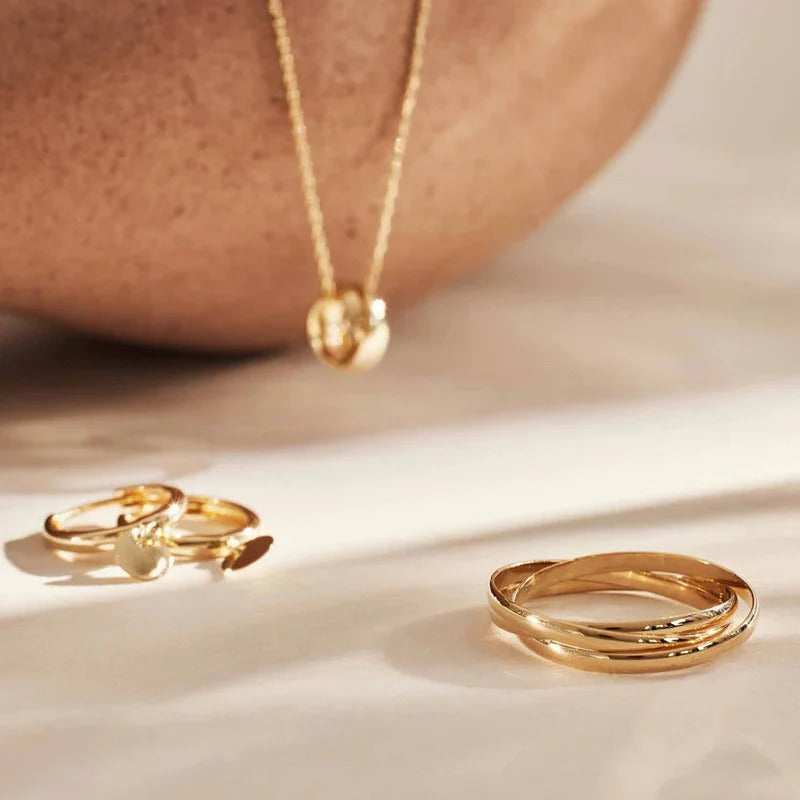 Léna Trielle Delicate Ring in 14k Gold