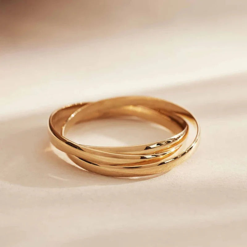 Léna Trielle Delicate Ring in 14k Gold