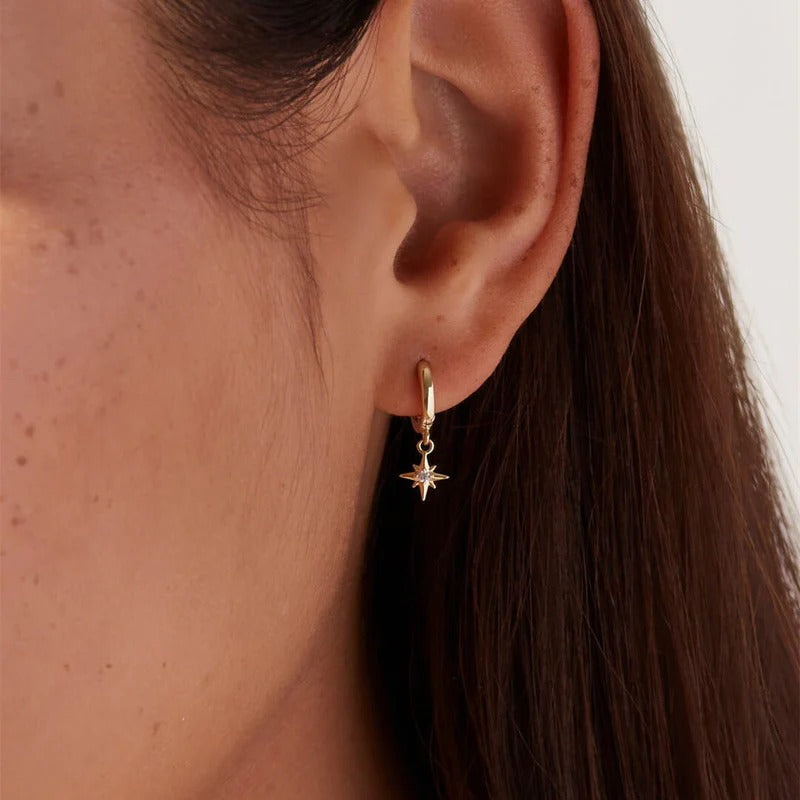 Vudu Signature Hoops in Radiant 18K Gold