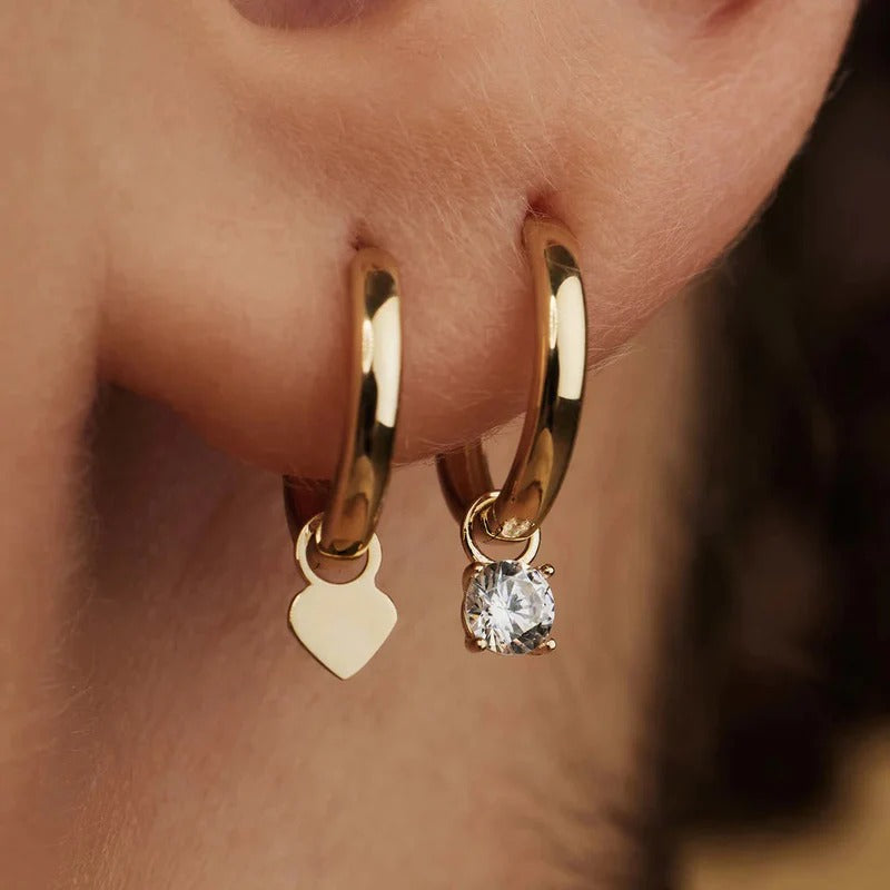 Larmes de Lune 14K Gold Stone Hoop Earrings