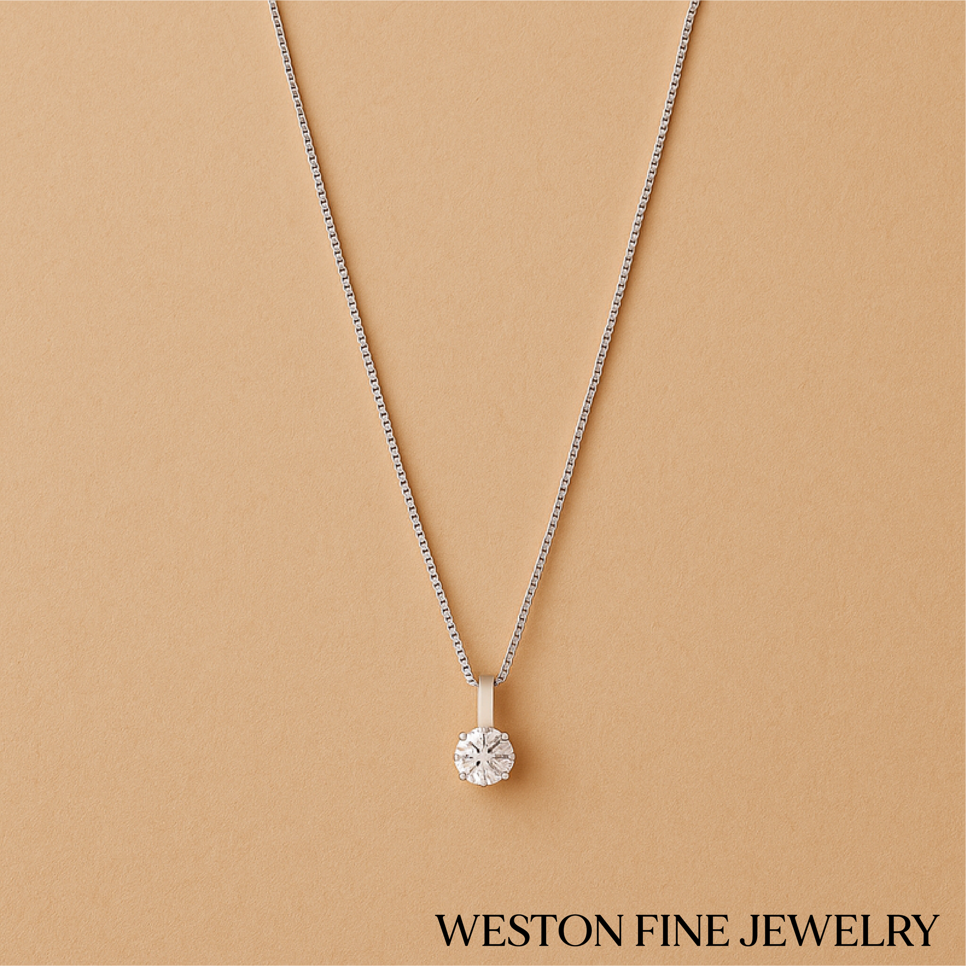 Cléa Moissanite Pendant Necklace | 14k Gold Finish